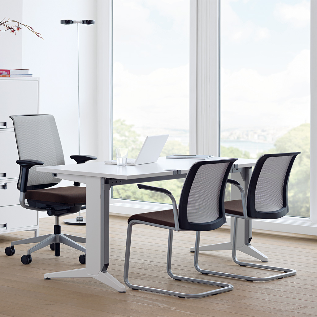 00_Mueble de oficina general_Mesa de oficina autónoma_Fusión